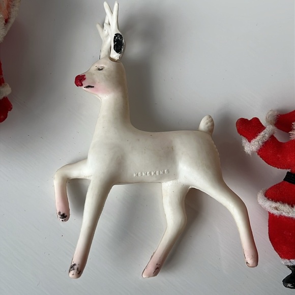 Vintage Flocked Santa and Mrs. Claus felted 60’s Plastic Reindeer - Picture 5 of 10